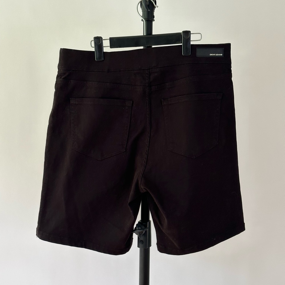 New DKNY black Jean shorts new size L